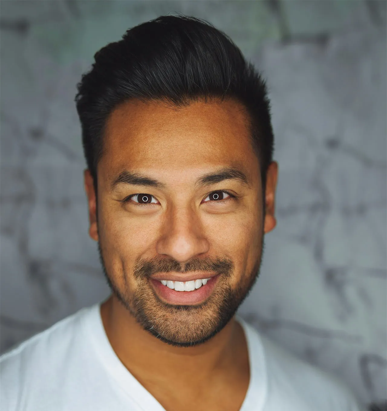 Portrait of Chris Alvarez